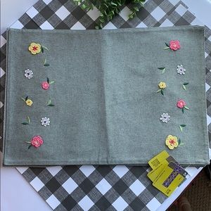 Set of 4 Placemats - Gray NWT!!